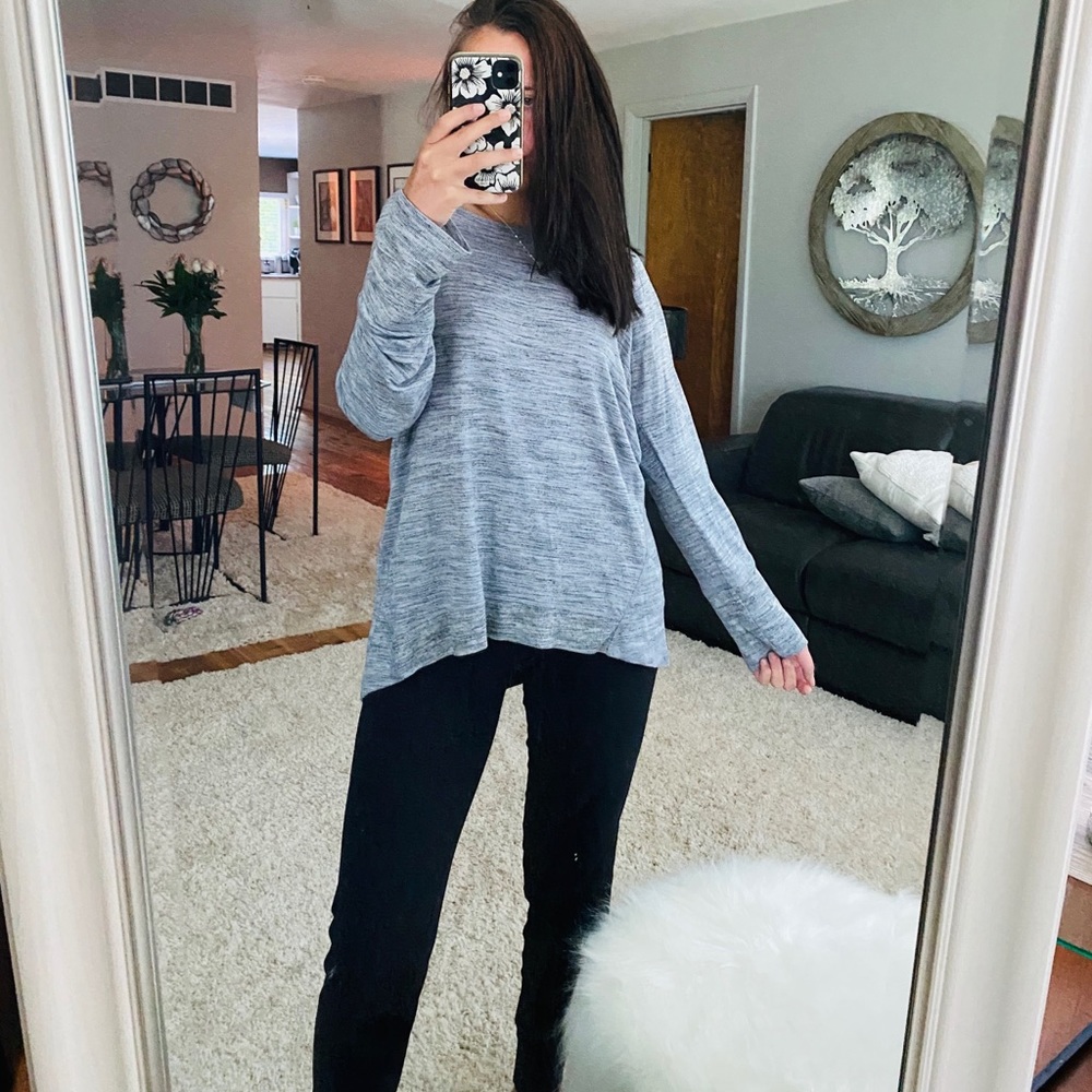 High-low Champion sweater